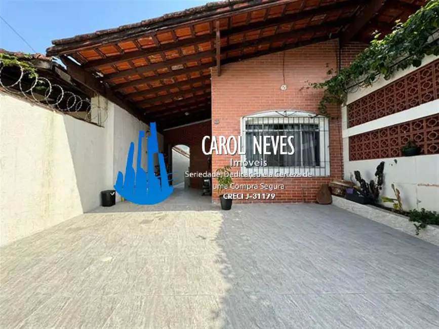 Foto 2 de Casa com 2 quartos à venda, 113m2 em Maracanã, Praia Grande - SP