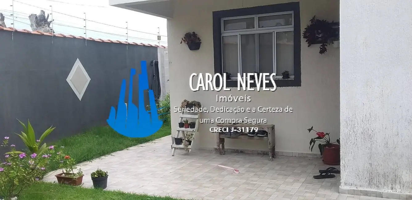 Foto 2 de Sobrado com 2 quartos à venda, 104m2 em Itanhaem - SP