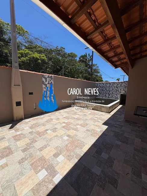 Casa com 2 quartos à venda, 68m2 em Itanhaem - SP - imagem 3 Foto 3 de Casa com 2 quartos à venda, 68m2 em Itanhaem - SP