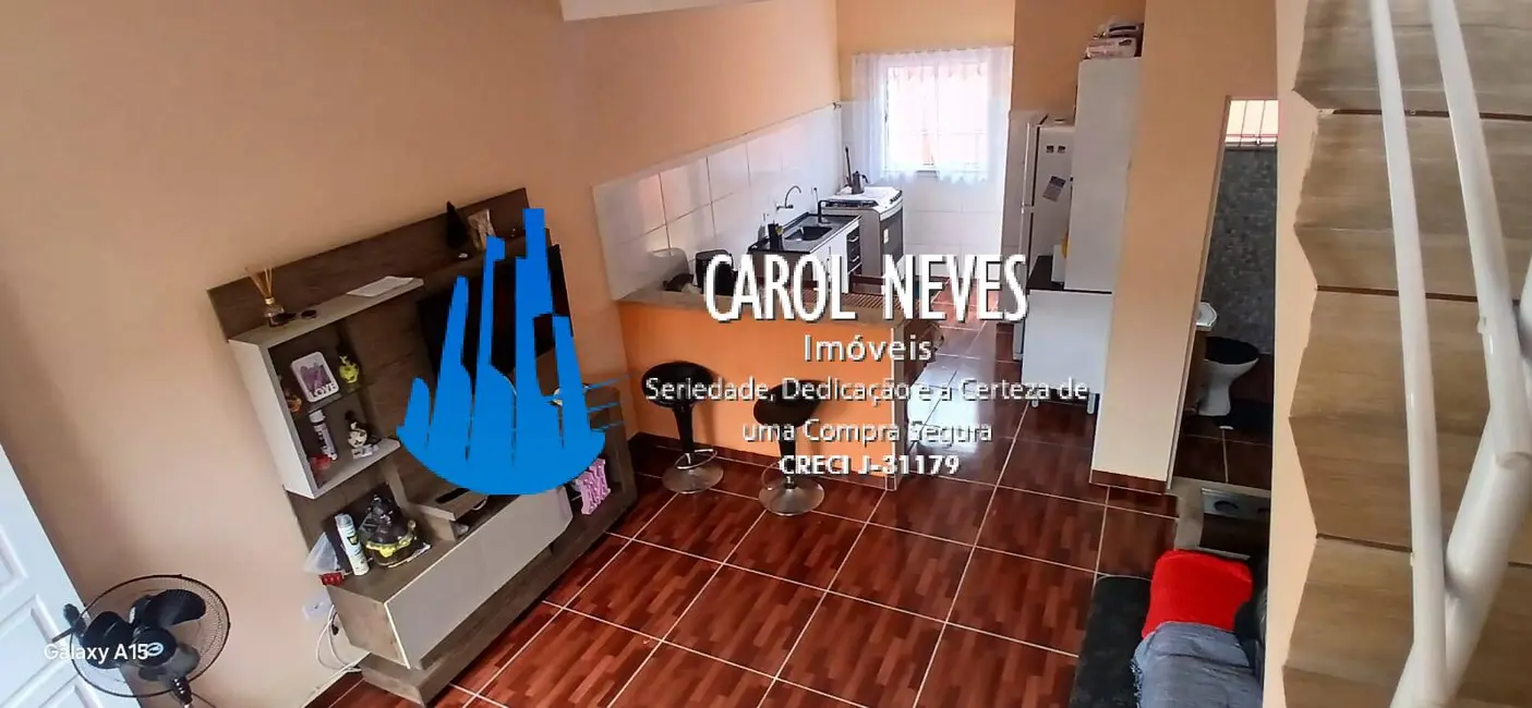 Foto 4 de Casa com 2 quartos à venda, 74m2 em Mongagua - SP