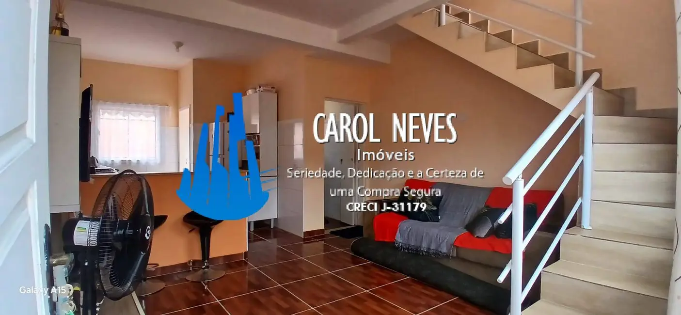 Foto 2 de Casa com 2 quartos à venda, 74m2 em Mongagua - SP