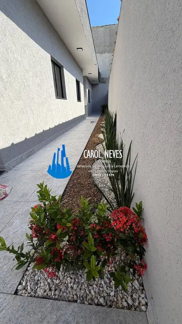 Foto 5 de Casa com 2 quartos à venda, 60m2 em Itanhaem - SP