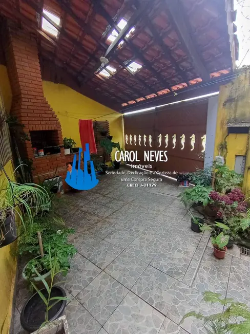 Foto 3 de Casa com 2 quartos à venda, 167m2 em Mongagua - SP