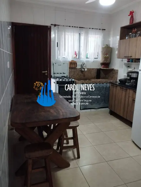 Foto 9 de Casa com 2 quartos à venda, 77m2 em Mongagua - SP