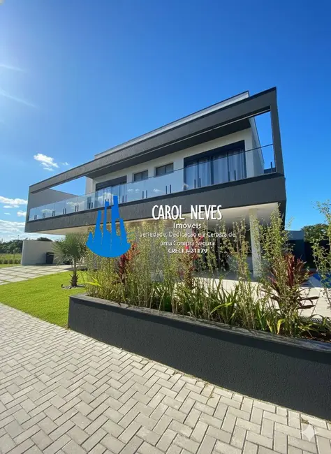 Foto 2 de Casa com 6 quartos à venda, 291m2 em Peruibe - SP