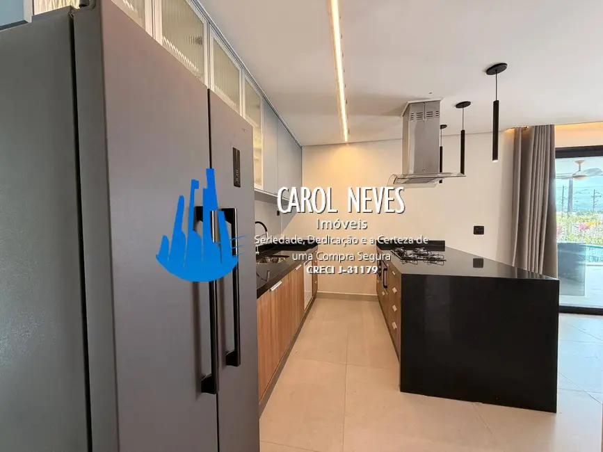 Foto 9 de Casa com 6 quartos à venda, 291m2 em Peruibe - SP