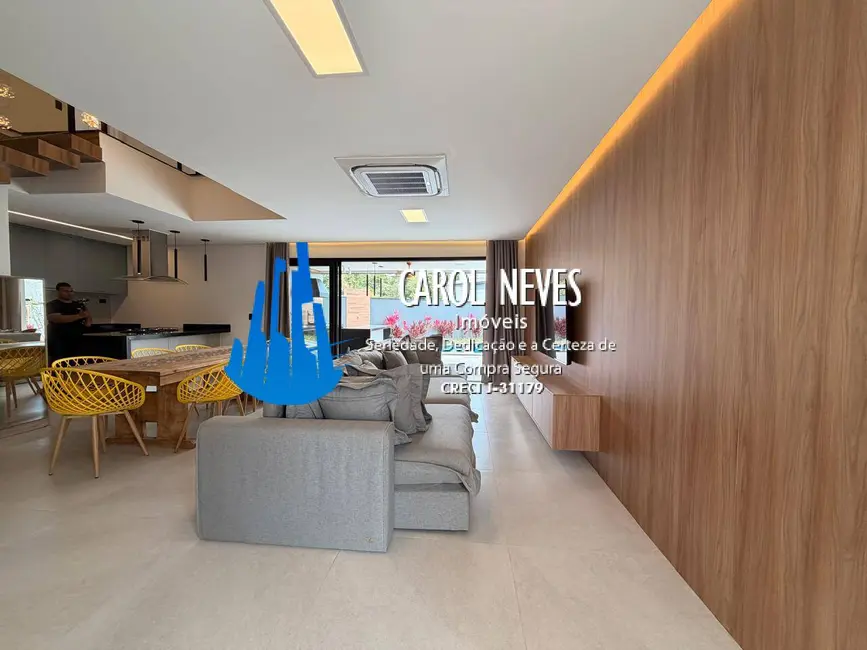 Foto 4 de Casa com 6 quartos à venda, 291m2 em Peruibe - SP