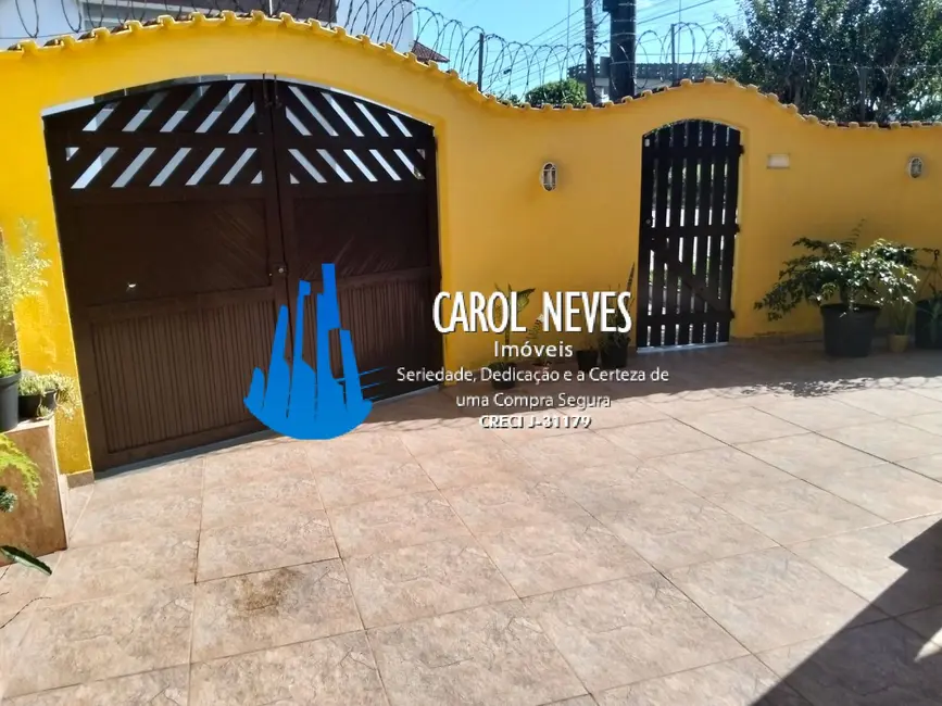 Foto 3 de Casa com 3 quartos à venda, 155m2 em Mongagua - SP