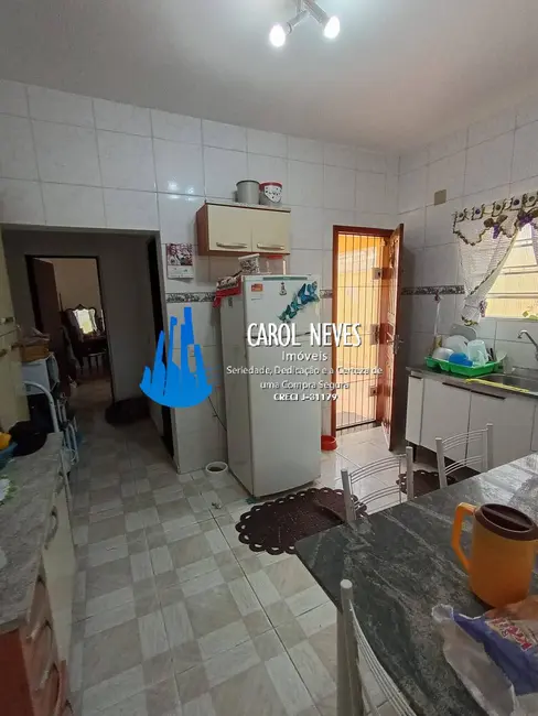 Foto 4 de Casa com 2 quartos à venda, 196m2 em Mongagua - SP