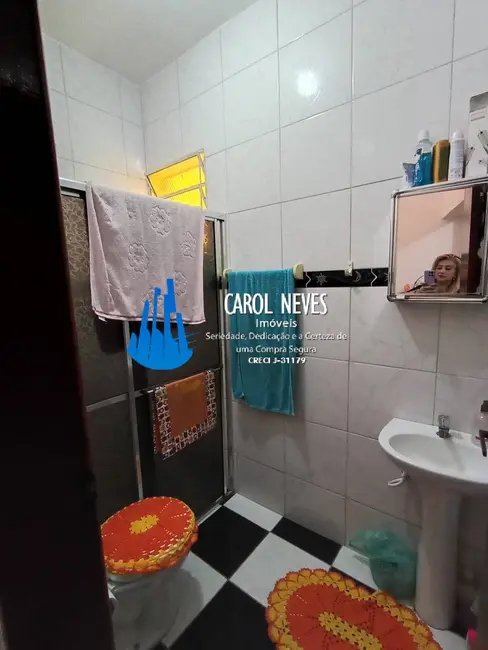 Foto 9 de Casa com 2 quartos à venda, 196m2 em Mongagua - SP