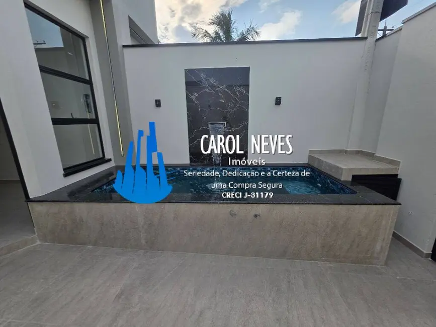 Foto 5 de Casa com 2 quartos à venda, 85m2 em Mongagua - SP