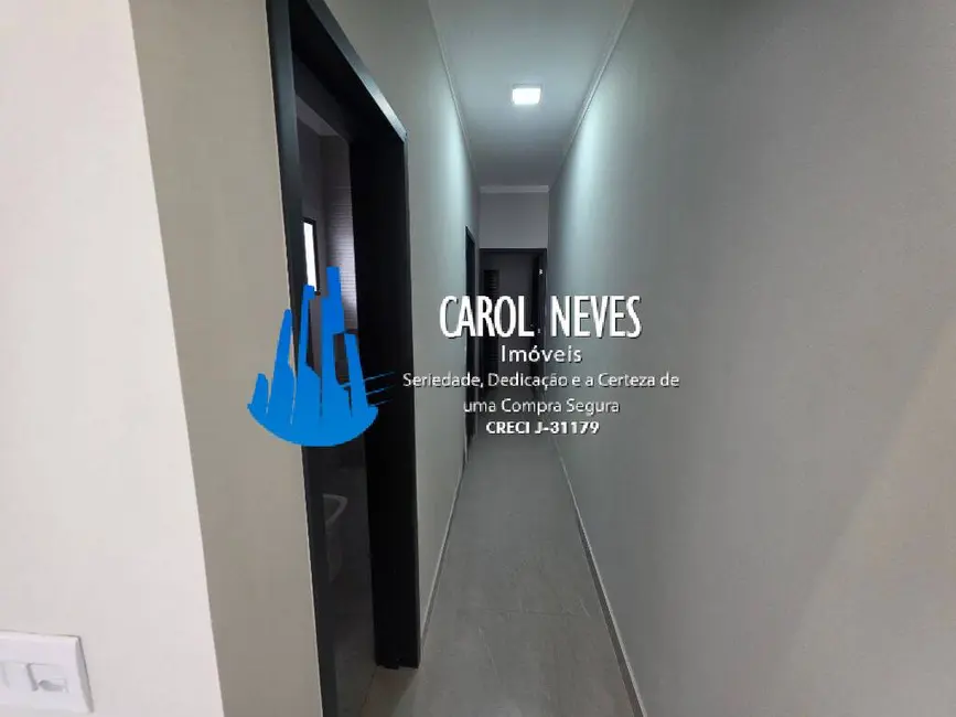 Foto 9 de Casa com 2 quartos à venda, 85m2 em Mongagua - SP