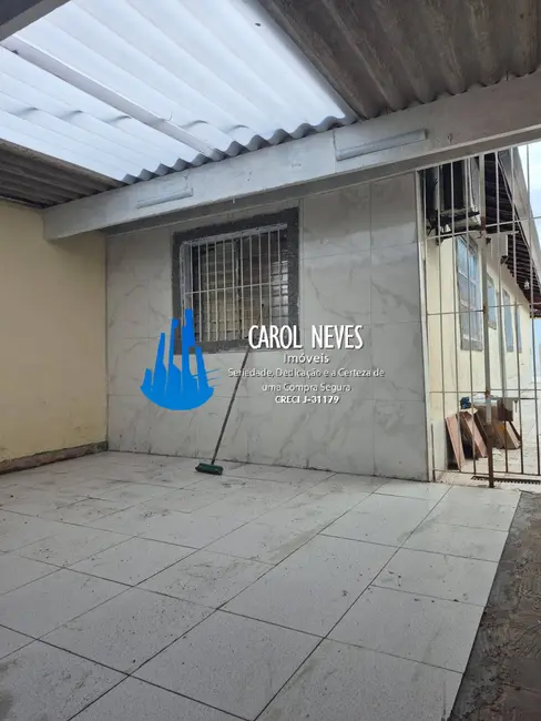 Foto 4 de Casa com 2 quartos para alugar, 62m2 em Mongagua - SP