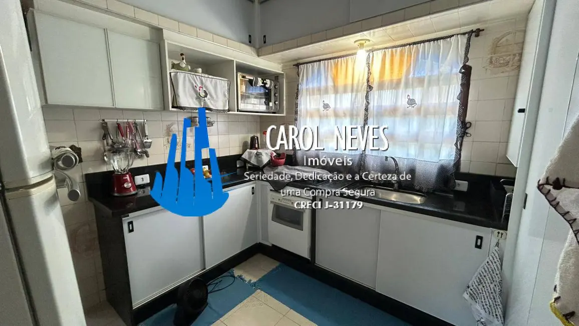 Foto 9 de Sobrado com 4 quartos à venda, 240m2 em Itanhaem - SP