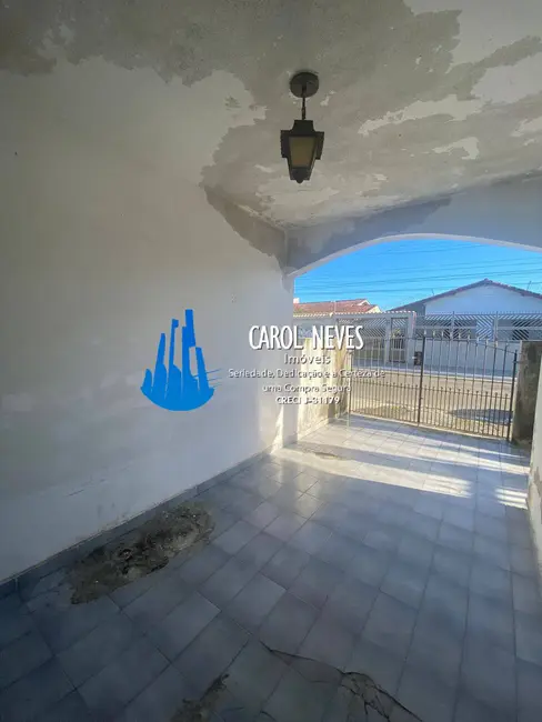 Foto 2 de Casa com 2 quartos à venda, 75m2 em Solemar, Praia Grande - SP