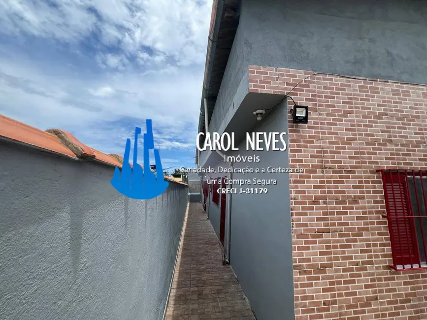 Foto 3 de Casa com 2 quartos à venda, 90m2 em Mongagua - SP