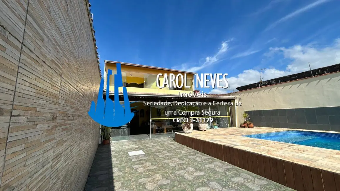 Foto 2 de Sobrado com 4 quartos à venda, 217m2 em Mongagua - SP