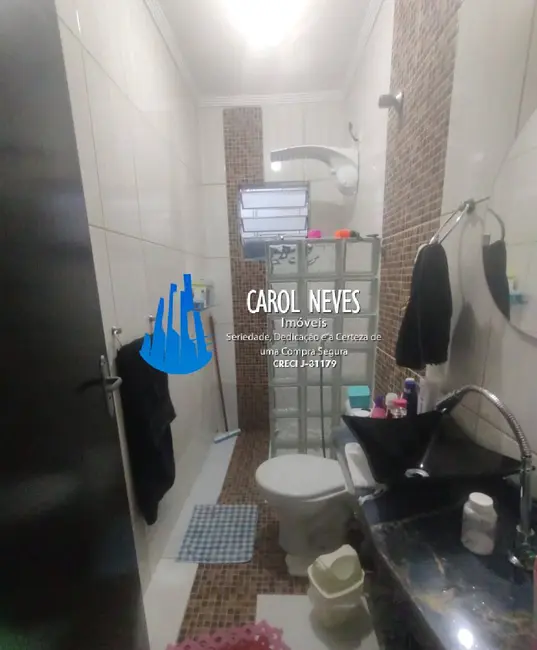 Foto 9 de Casa com 2 quartos à venda, 91m2 em Mongagua - SP