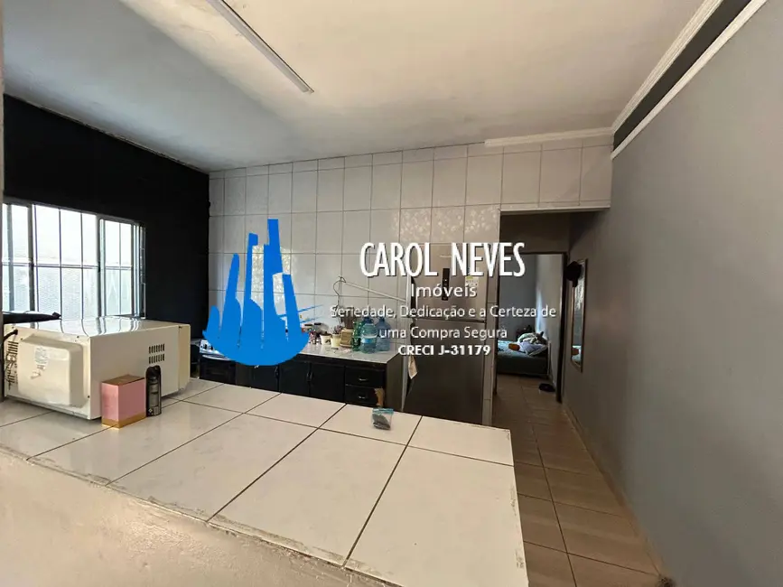 Foto 4 de Casa com 2 quartos à venda, 60m2 em Mongagua - SP