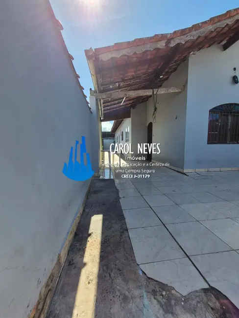 Foto 3 de Casa com 2 quartos à venda em Mongagua - SP