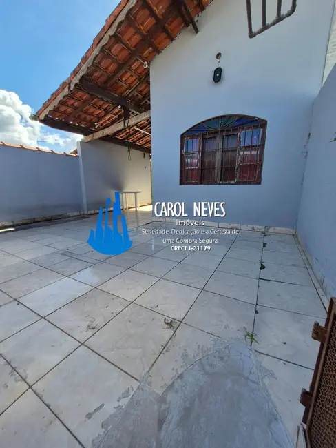 Foto 2 de Casa com 2 quartos à venda em Mongagua - SP