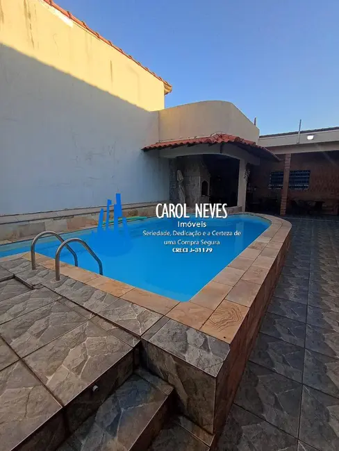 Foto 3 de Casa com 2 quartos à venda, 350m2 em Mongagua - SP