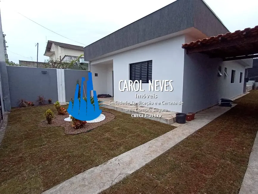 Foto 2 de Casa com 3 quartos à venda, 135m2 em Itanhaem - SP