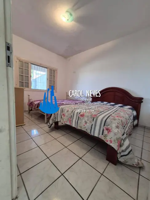 Foto 9 de Casa com 2 quartos à venda, 63m2 em Mongagua - SP