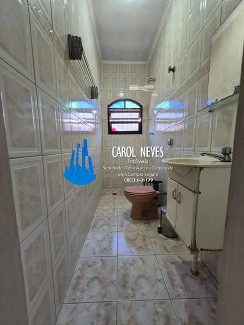 Foto 6 de Casa com 2 quartos à venda, 63m2 em Mongagua - SP