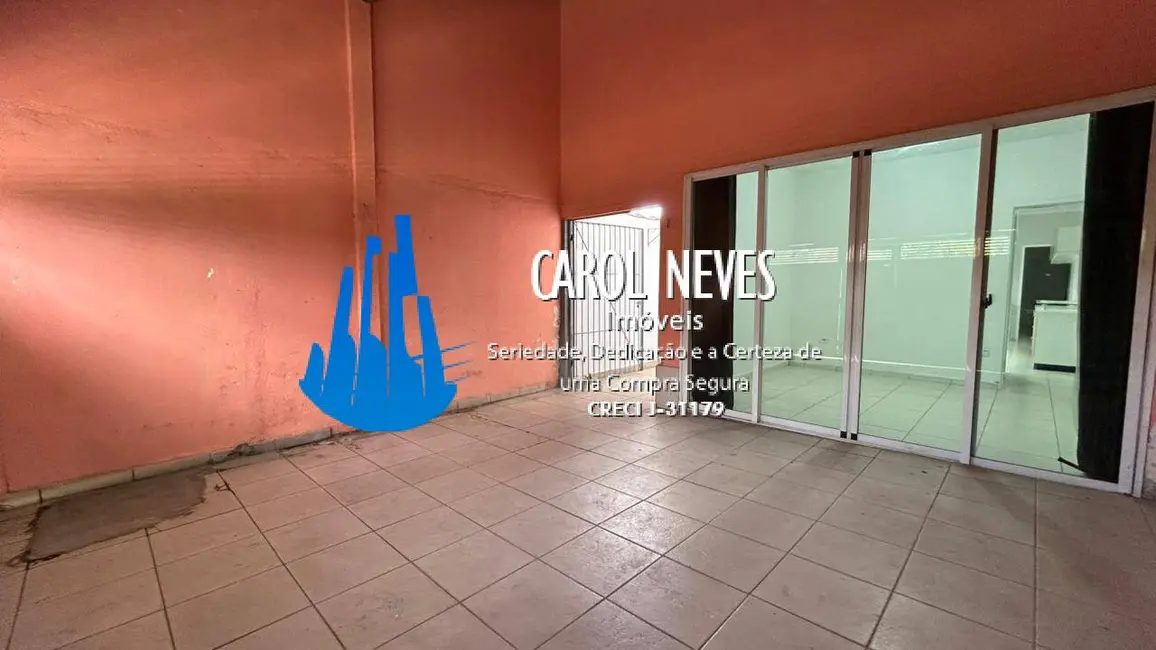 Foto 4 de Casa com 2 quartos para alugar, 180m2 em Mongagua - SP