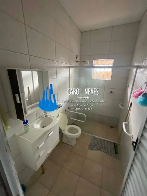Foto 8 de Casa com 2 quartos à venda, 80m2 em Mongagua - SP