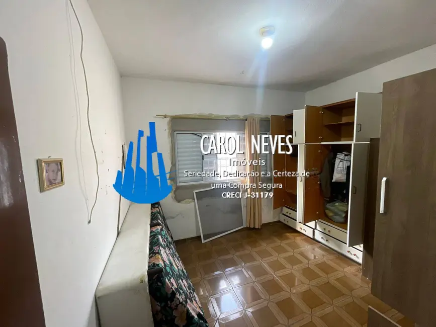 Foto 9 de Casa com 2 quartos à venda, 80m2 em Mongagua - SP