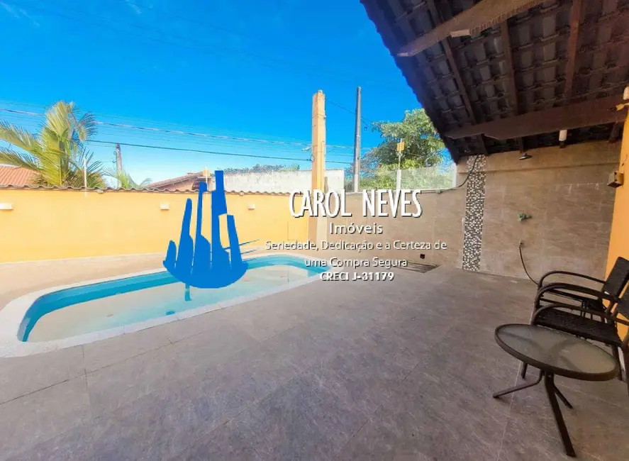 Foto 4 de Casa com 4 quartos para alugar, 150m2 em Itanhaem - SP