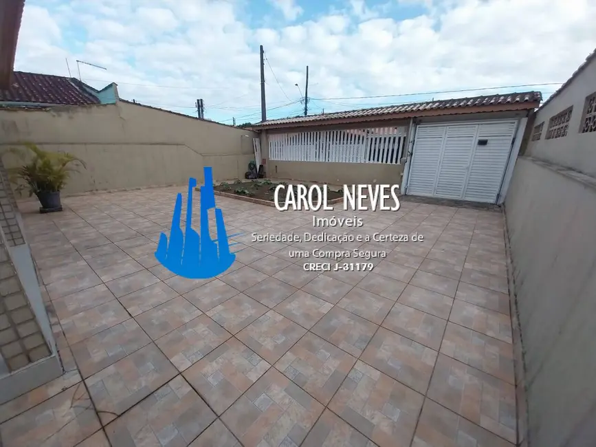 Foto 4 de Casa com 2 quartos à venda, 190m2 em Mongagua - SP