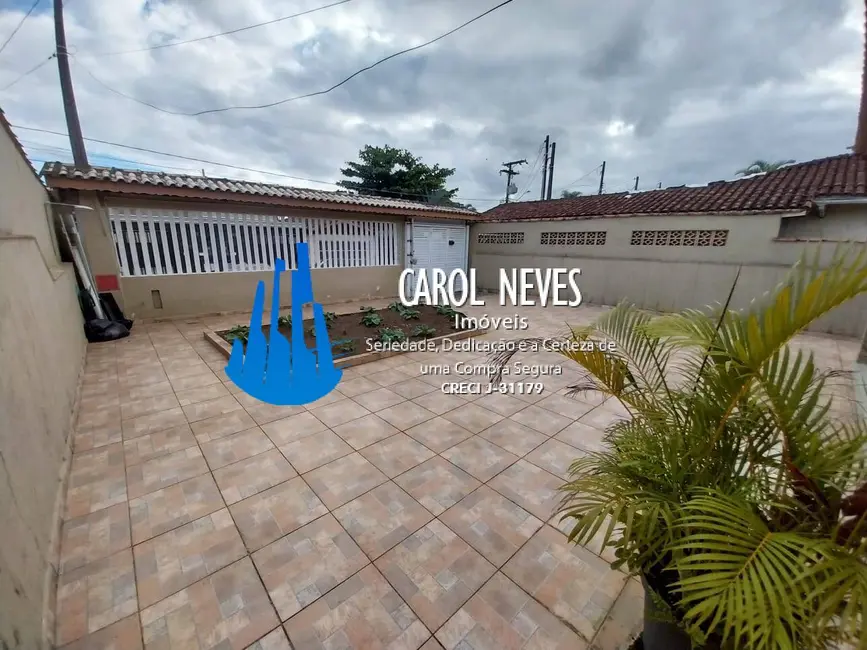 Foto 5 de Casa com 2 quartos à venda, 190m2 em Mongagua - SP