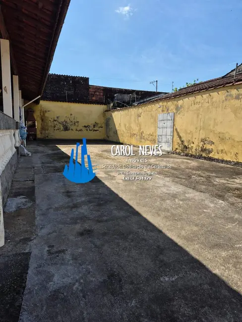 Foto 4 de Casa com 2 quartos à venda, 79m2 em Mongagua - SP