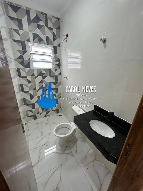 Foto 5 de Casa com 2 quartos à venda, 70m2 em Itanhaem - SP