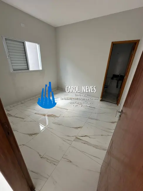 Foto 5 de Casa com 2 quartos à venda, 70m2 em Itanhaem - SP
