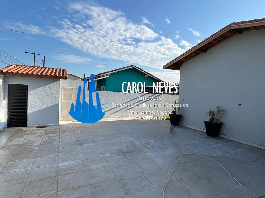 Foto 3 de Casa com 2 quartos para alugar, 62m2 em Itanhaem - SP