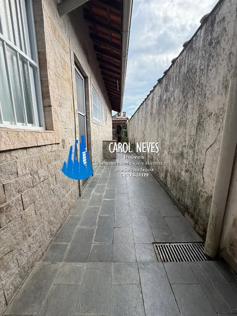Foto 3 de Casa com 2 quartos à venda, 60m2 em Mongagua - SP