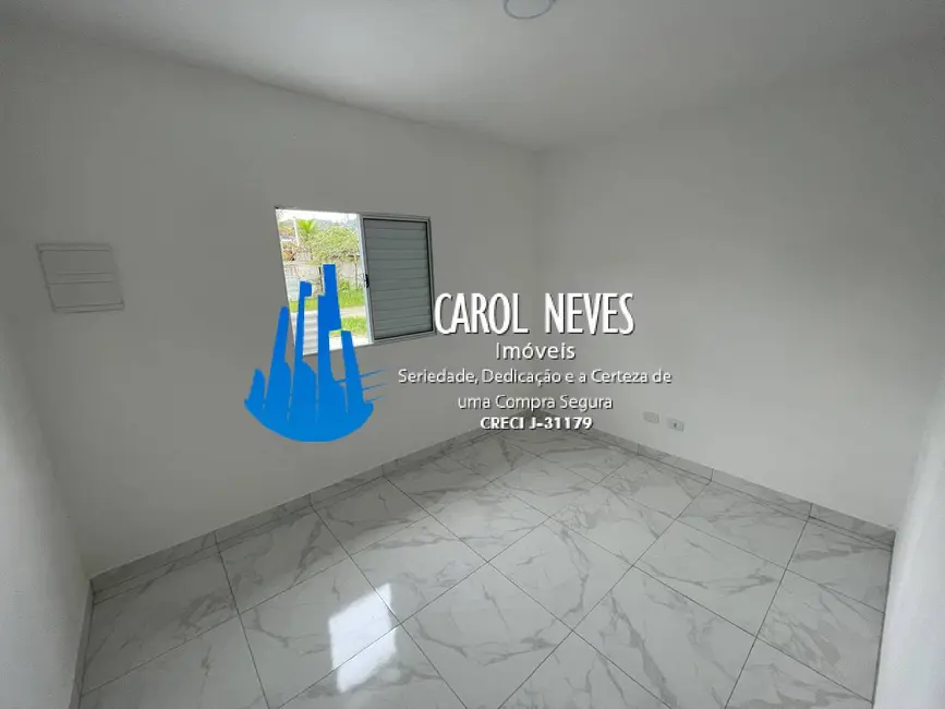 Foto 9 de Casa com 2 quartos à venda, 74m2 em Mongagua - SP