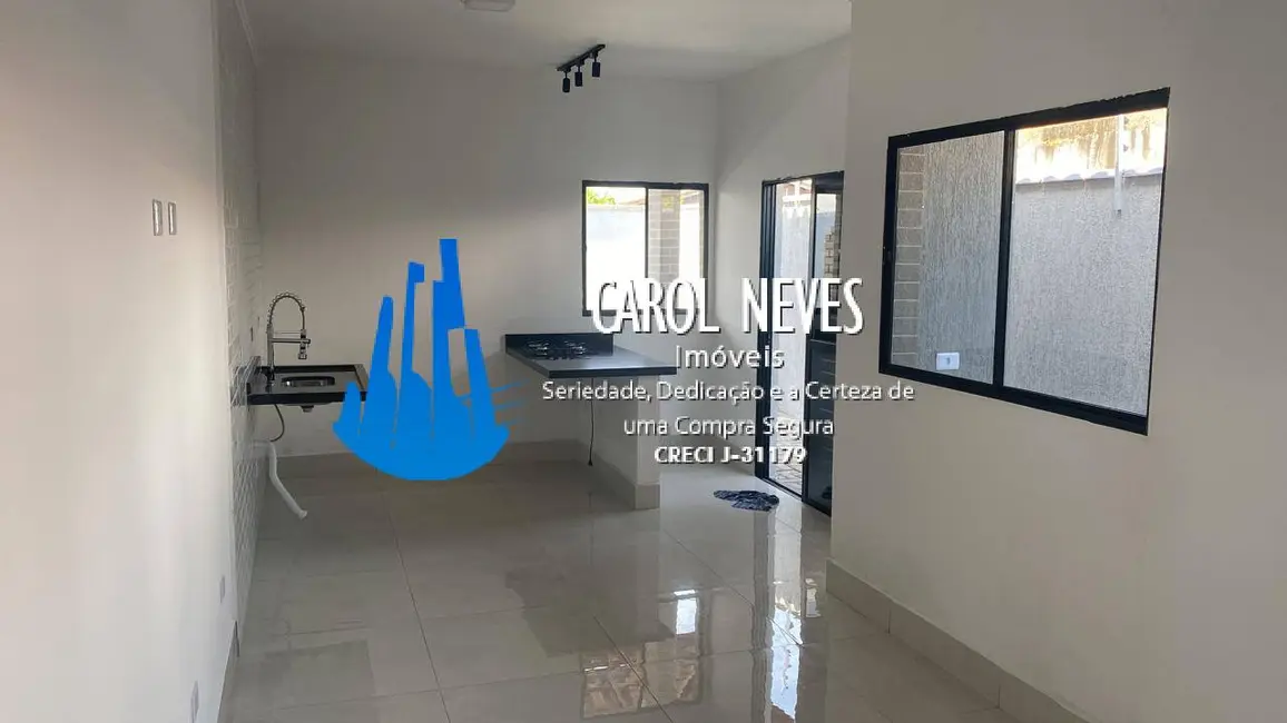 Foto 8 de Casa com 3 quartos à venda, 80m2 em Itanhaem - SP