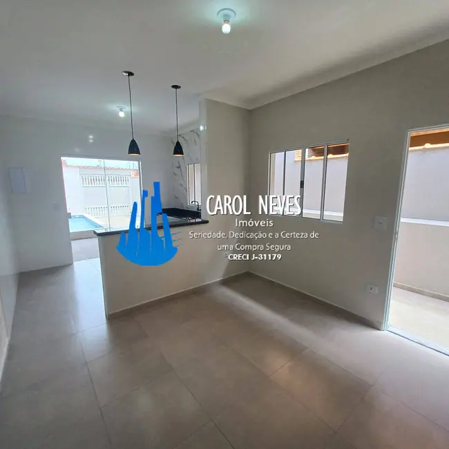 Foto 7 de Casa com 2 quartos à venda, 68m2 em Mongagua - SP
