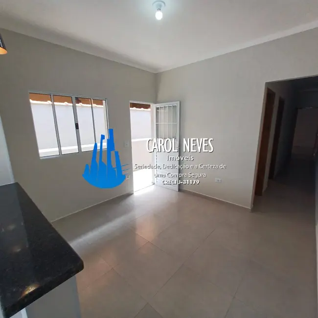 Foto 8 de Casa com 2 quartos à venda, 68m2 em Mongagua - SP