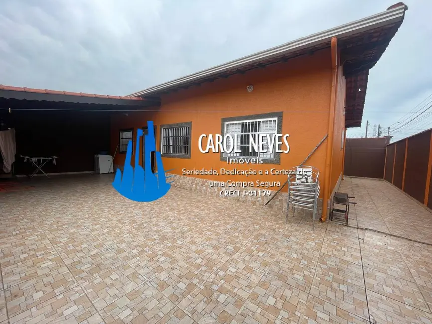 Foto 2 de Casa com 3 quartos à venda, 90m2 em Mongagua - SP