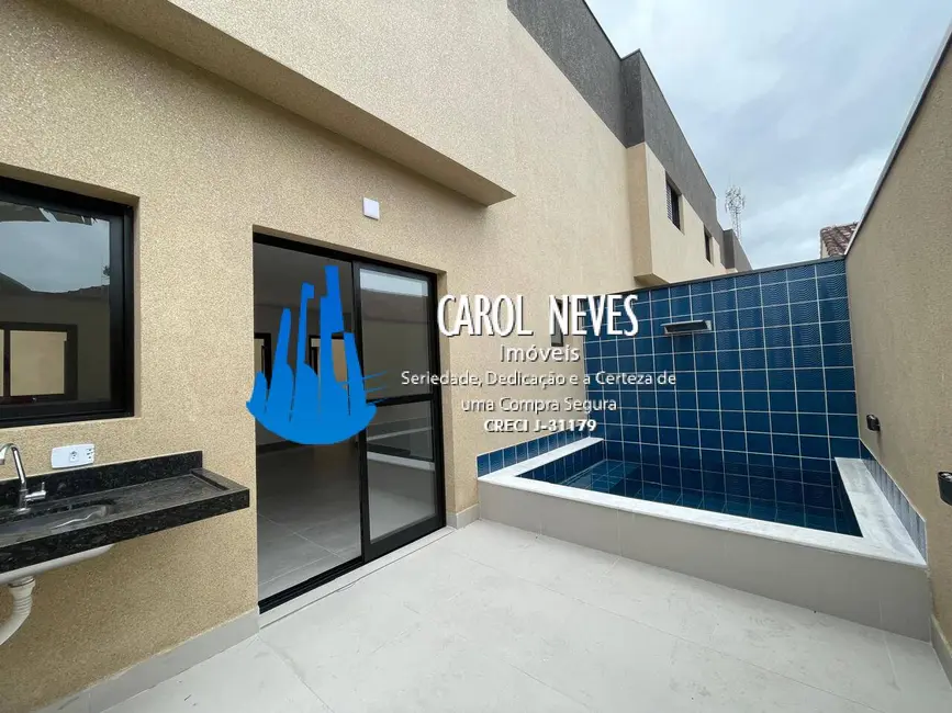 Foto 4 de Casa com 2 quartos à venda, 90m2 em Mongagua - SP