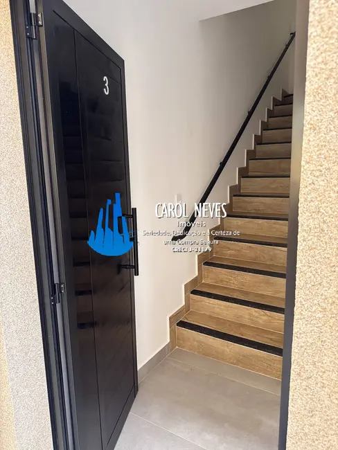 Foto 2 de Casa com 2 quartos à venda, 90m2 em Mongagua - SP