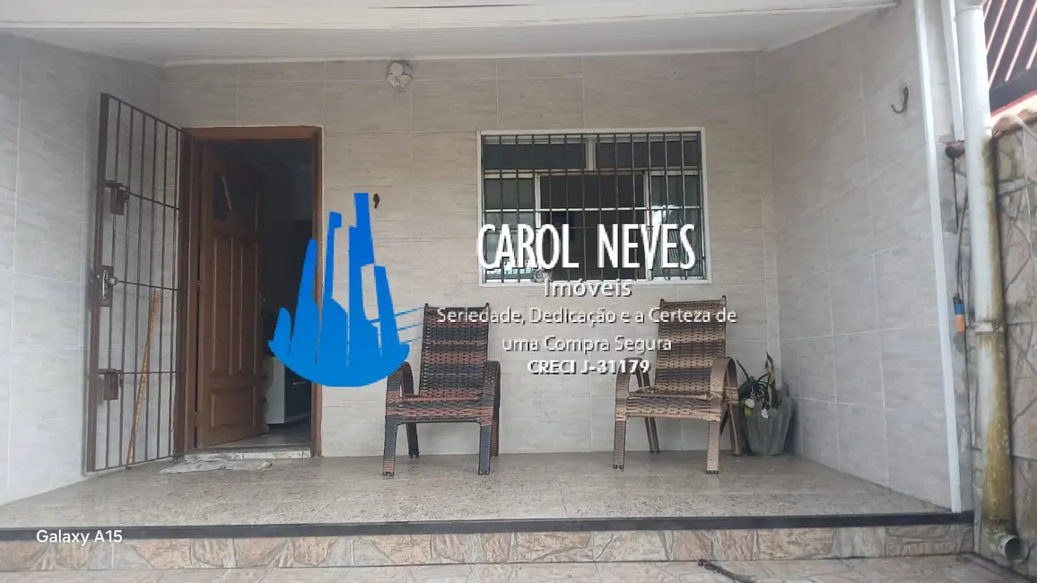 Foto 2 de Casa com 4 quartos à venda, 67m2 em Mongagua - SP