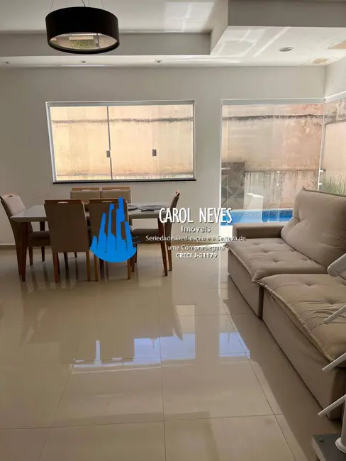 Foto 8 de Casa com 2 quartos à venda, 78m2 em Itanhaem - SP