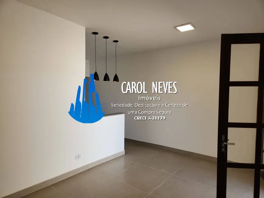 Foto 8 de Casa com 2 quartos à venda, 90m2 em Mongagua - SP